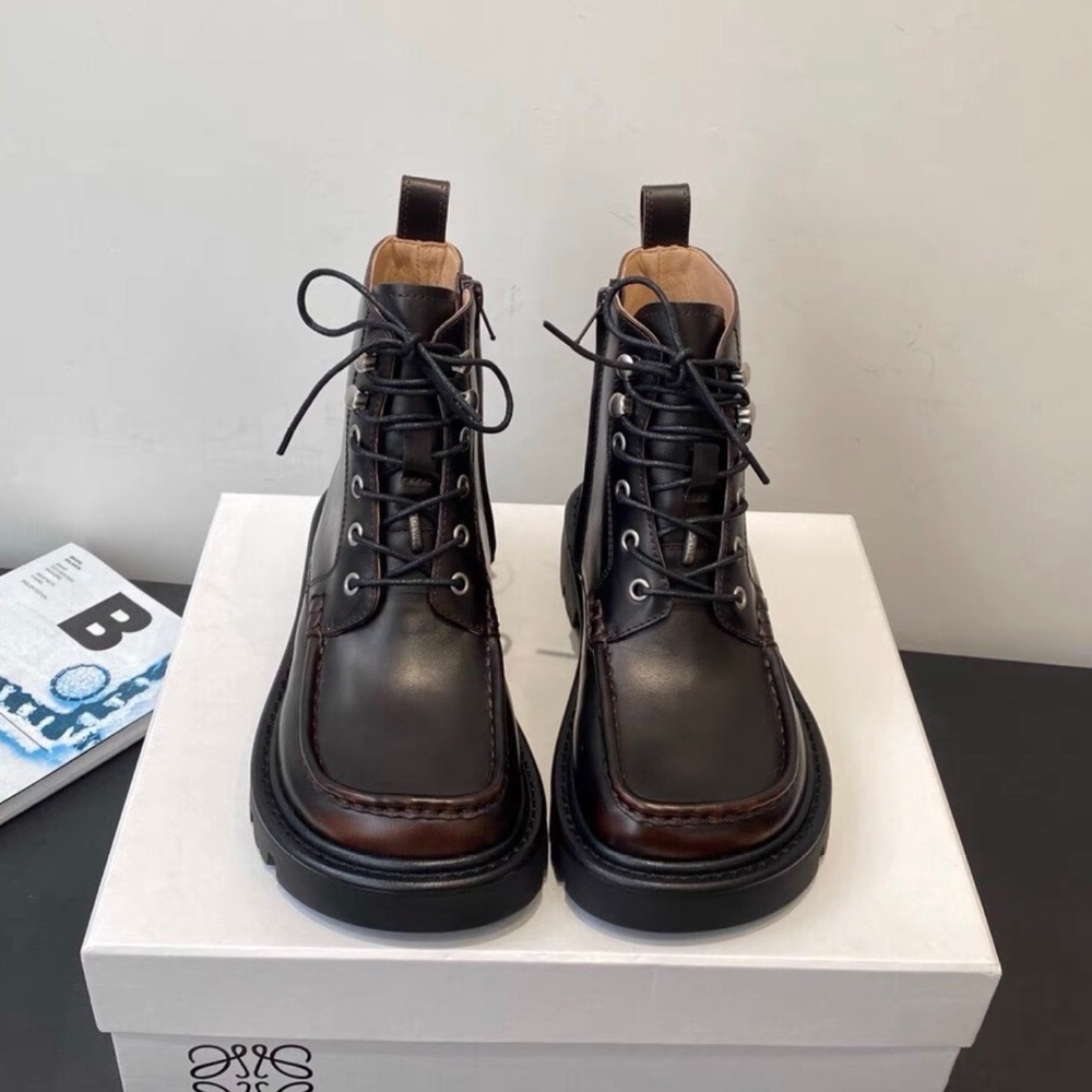 Loewe Black and Brown Two-Tone Leather Lace-Up Ankle Boots